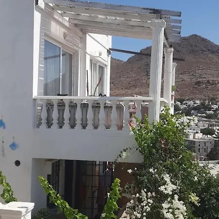 Bodrum, Akyarlar Karaincir Manzarili 1+1 Genis Apartment