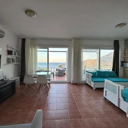 Bodrum, Akyarlar Karaincir Manzarili 1+1 Genis Bodrum