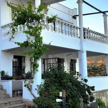 Bodrum, Akyarlar Karaincir Manzarili 1+1 Genis Apartment